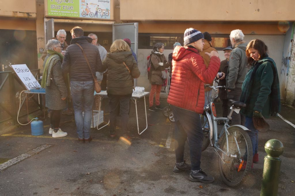 16 Décembre 2023, temps convivial au Pignon sur rue